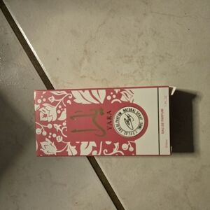 Pink and White Viara Eau de Parfum